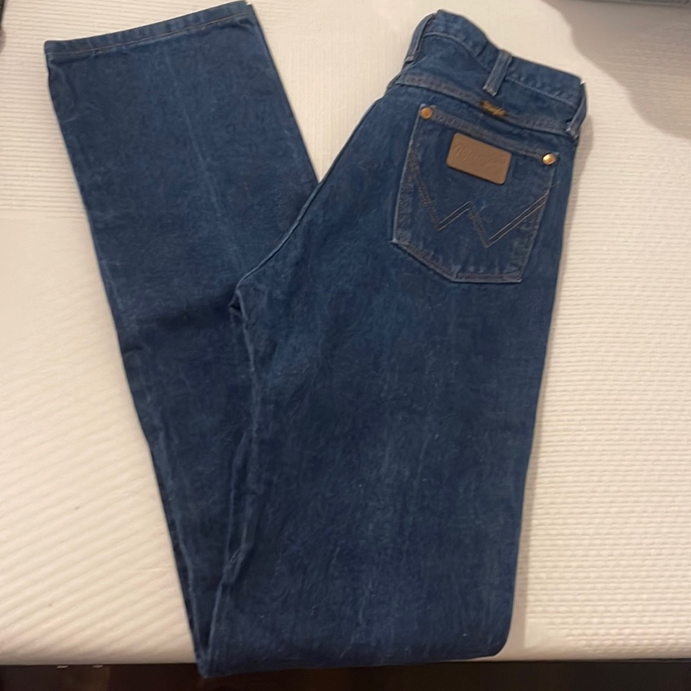 Men’s Wrangler 13MWZ 33x38 Jeans